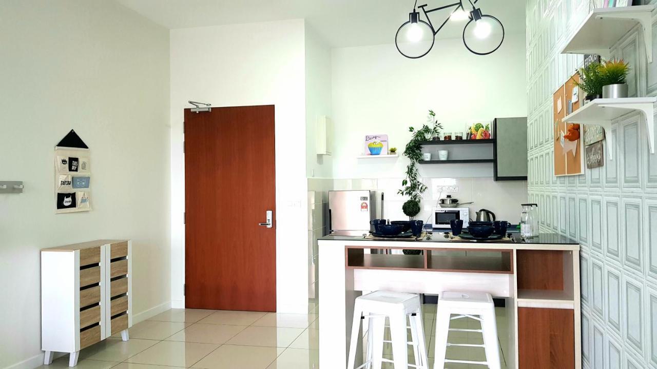 เลอ พาวิเลียน ปูจง บาย ไวด์เบด Apartment กัวลาลัมเปอร์ ภายนอก รูปภาพ